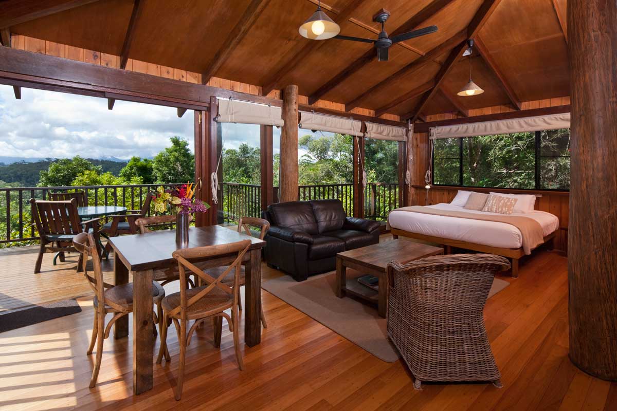 Treehouse Bedroom living area
