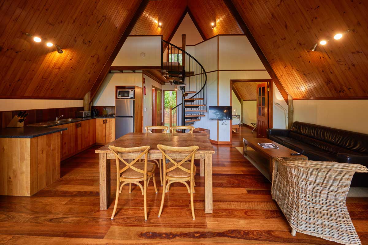 Kitchen / Dining area